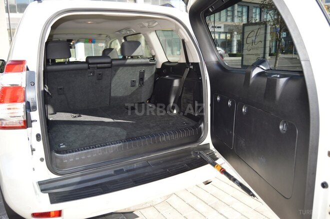 Toyota Land Cruiser Prado 2014, 86,000 km - 2.7 l - Bakı