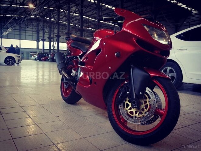 Kawasaki ZZR 1100-2