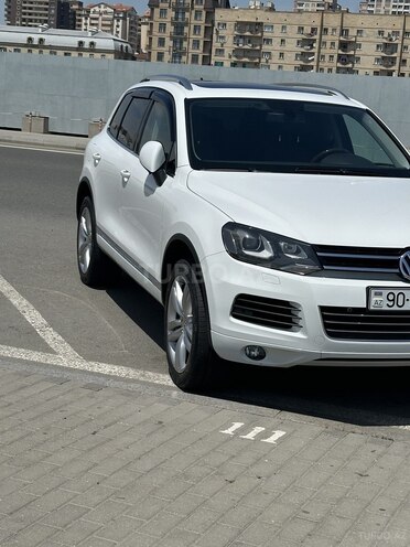 Volkswagen Touareg 2014, 200,000 km - 3.6 l - Bakı