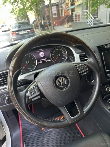 Volkswagen Touareg 2014, 200,000 km - 3.6 l - Bakı