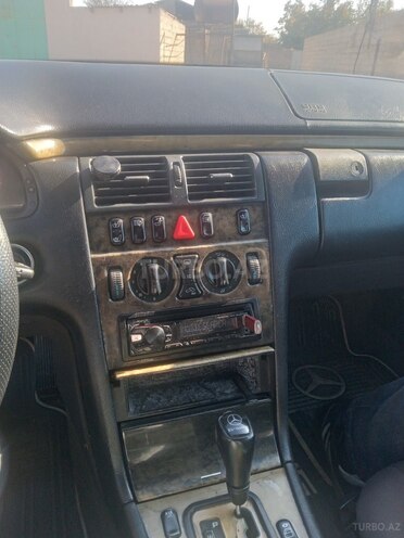 Mercedes E 220 d 1998, 600,000 km - 2.2 l - Gəncə
