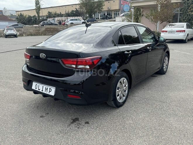 Kia Rio-6