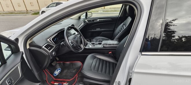 Ford Fusion (North America) 2019, 130,021 km - 1.5 л - Bakı