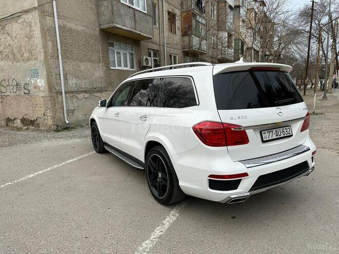 Mercedes GL 500 4MATIC 2015, 175,700 km - 4.7 l - Bakı