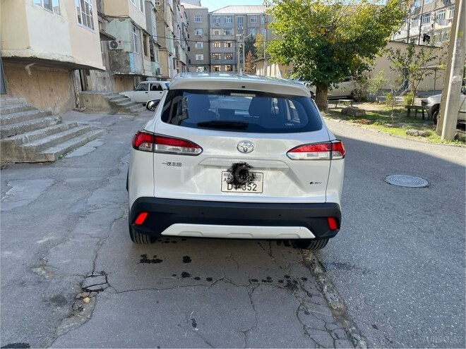 Toyota Corolla Cross-4