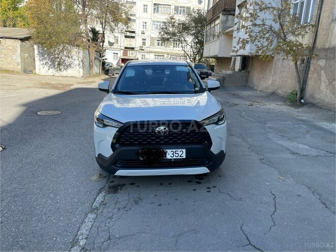 Toyota Corolla Cross-2