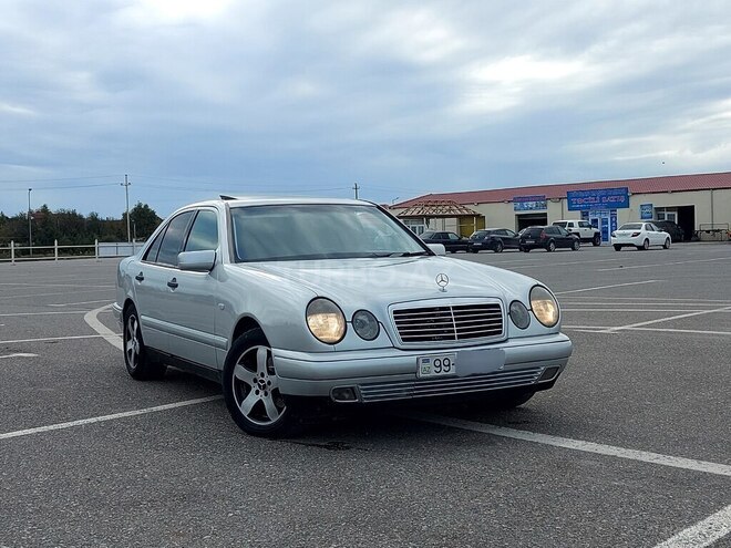 Mercedes E 240 1998, 355,000 km - 2.4 l - Bakı