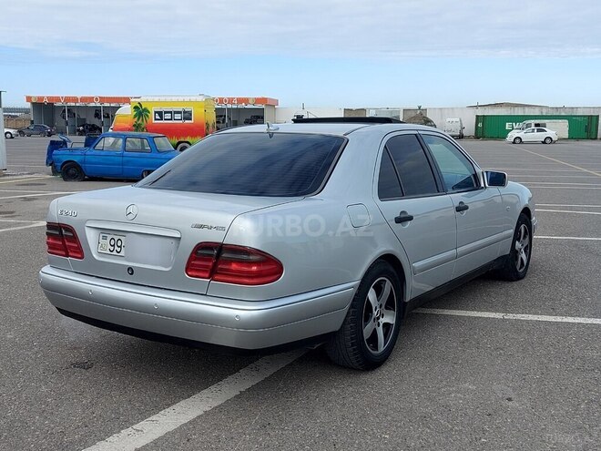 Mercedes E 240 1998, 355,000 km - 2.4 l - Bakı