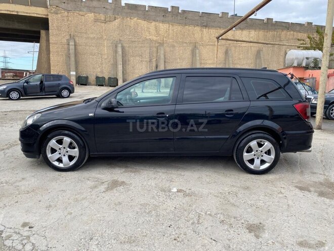 Opel Astra 2006, 390,000 km - 1.9 l - Bakı