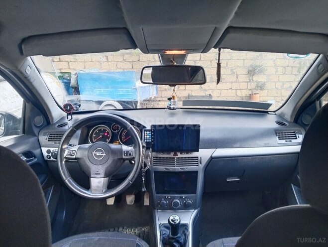 Opel Astra 2006, 390,000 km - 1.9 l - Bakı
