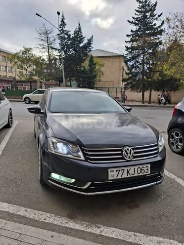 Volkswagen Passat 2011, 288,000 km - 1.8 l - Bakı