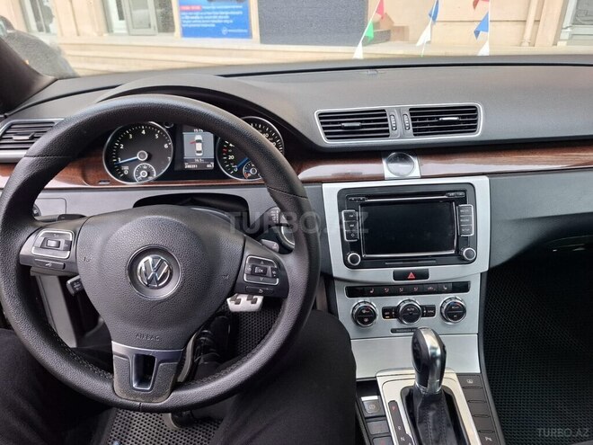 Volkswagen Passat 2011, 288,000 km - 1.8 l - Bakı