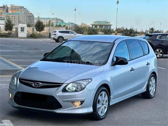 Hyundai i30 2010, 217,244 km - 1.4 л - Bakı