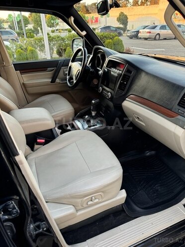 Mitsubishi Pajero 2007, 273,000 km - 3.0 l - Bakı