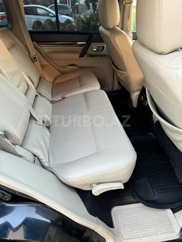 Mitsubishi Pajero 2007, 273,000 km - 3.0 l - Bakı