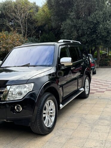 Mitsubishi Pajero 2007, 273,000 km - 3.0 l - Bakı