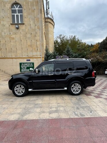 Mitsubishi Pajero 2007, 273,000 km - 3.0 l - Bakı