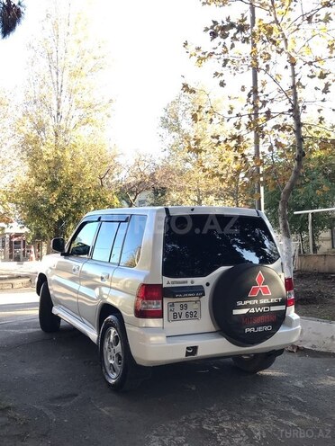 Mitsubishi Pajero io 2000, 220,000 km - 1.8 л - Gəncə