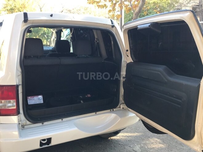 Mitsubishi Pajero io 2000, 220,000 km - 1.8 л - Gəncə