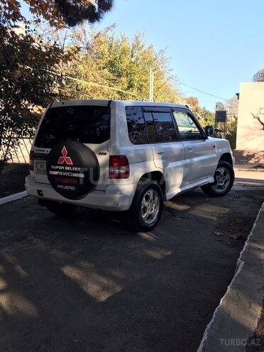 Mitsubishi Pajero io 2000, 220,000 km - 1.8 л - Gəncə