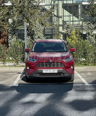 Toyota RAV4-1