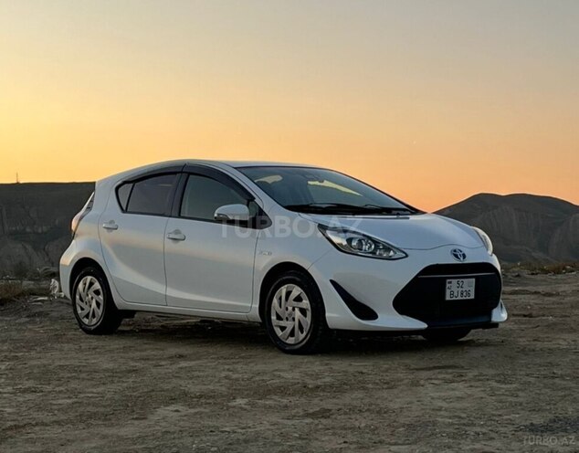 Toyota Aqua 2019, 137,000 km - 1.5 л - Bakı