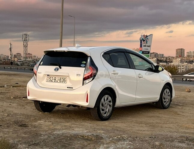 Toyota Aqua 2019, 137,000 km - 1.5 л - Bakı