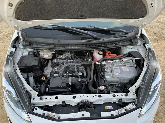 Toyota Aqua 2019, 137,000 km - 1.5 л - Bakı