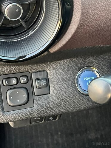 Toyota Aqua 2019, 137,000 km - 1.5 л - Bakı