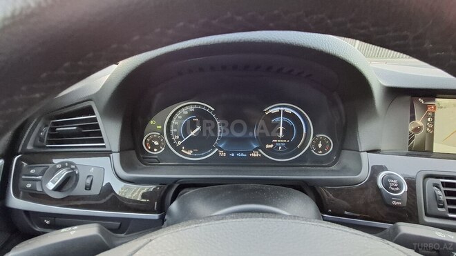 BMW 520-8