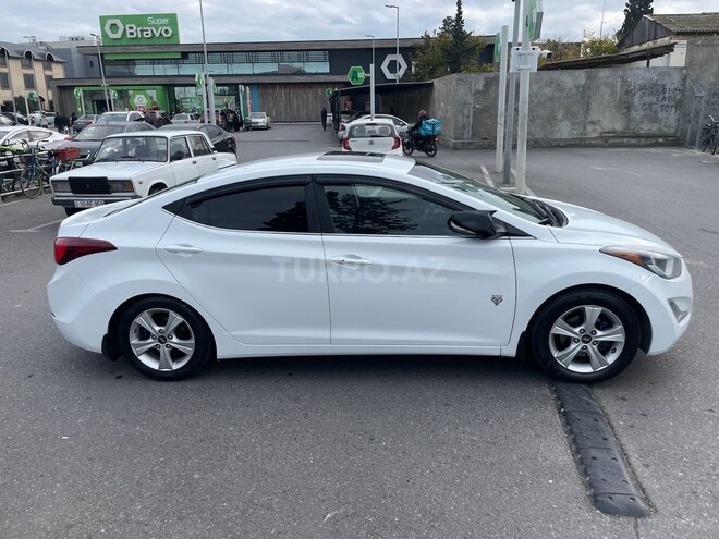 Hyundai Elantra 2015, 108,200 km - 1.8 l - Bakı