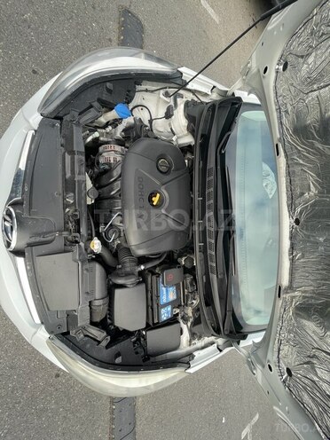 Hyundai Elantra 2015, 108,200 km - 1.8 l - Bakı
