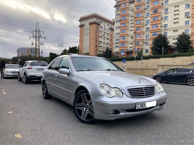 Mercedes C 240 2001, 276,000 km - 2.4 l - Bakı