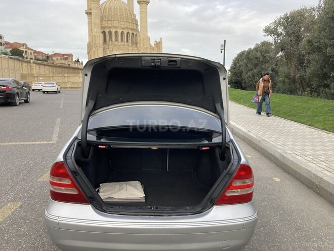 Mercedes C 240 2001, 276,000 km - 2.4 l - Bakı