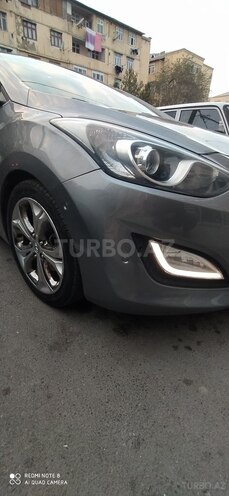 Hyundai i30 2012, 272,000 km - 1.6 л - Bakı