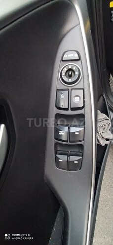 Hyundai i30 2012, 272,000 km - 1.6 л - Bakı