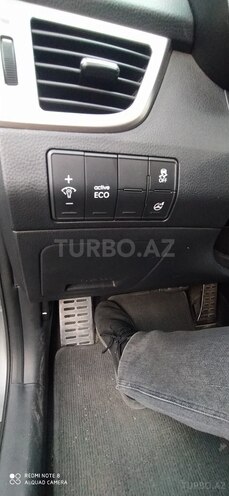 Hyundai i30 2012, 272,000 km - 1.6 л - Bakı