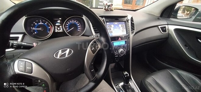 Hyundai i30 2012, 272,000 km - 1.6 л - Bakı