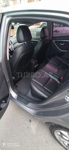 Hyundai i30 2012, 272,000 km - 1.6 л - Bakı