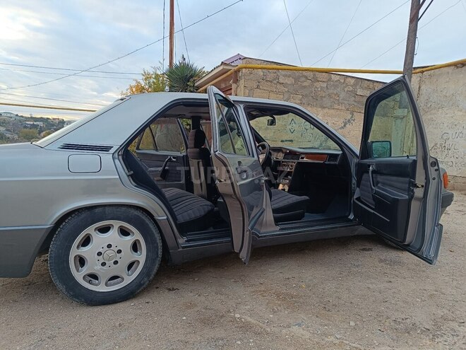 Mercedes 190 1993, 399,000 km - 2.0 l - Bakı