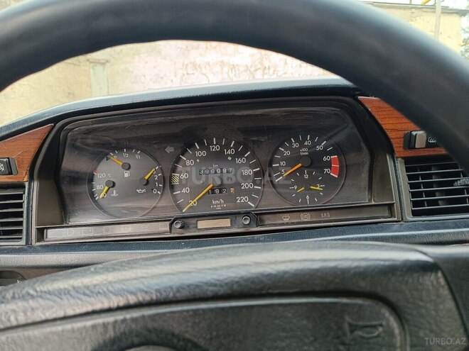 Mercedes 190 1993, 399,000 km - 2.0 l - Bakı