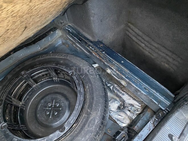 Mercedes E 230 1995, 325,698 km - 2.3 l - Bakı