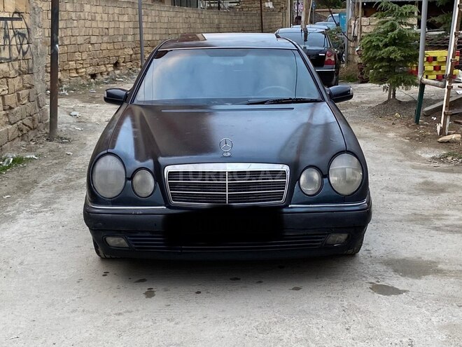 Mercedes E 230 1995, 325,698 km - 2.3 l - Bakı
