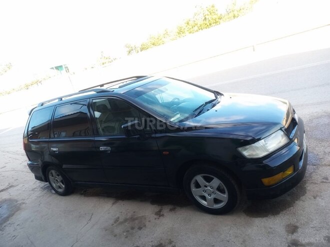 Mitsubishi Chariot 2000, 424,704 km - 2.4 l - Bakı