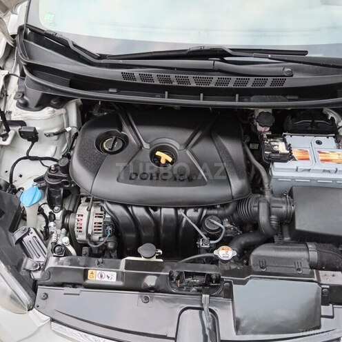 Hyundai Elantra 2014, 273,588 km - 1.8 l - Bakı