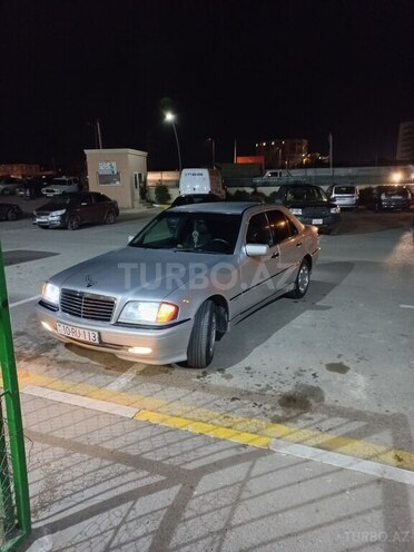 Mercedes C 200 1995, 400,000 km - 2.0 л - Bakı