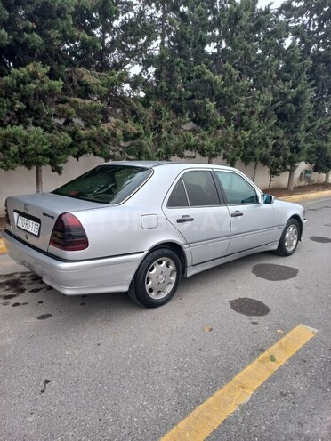 Mercedes C 200 1995, 400,000 km - 2.0 л - Bakı