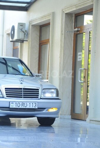 Mercedes C 200 1995, 400,000 km - 2.0 л - Bakı