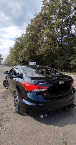 Hyundai Elantra 2014, 135,500 km - 1.8 л - Masallı