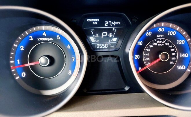 Hyundai Elantra 2014, 135,500 km - 1.8 л - Masallı